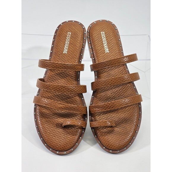 CS Women's 7.5 Cushionaire Tess Toe Loop Thong Sandal +Memory Foam in Tan EUC - Picture 4 of 7